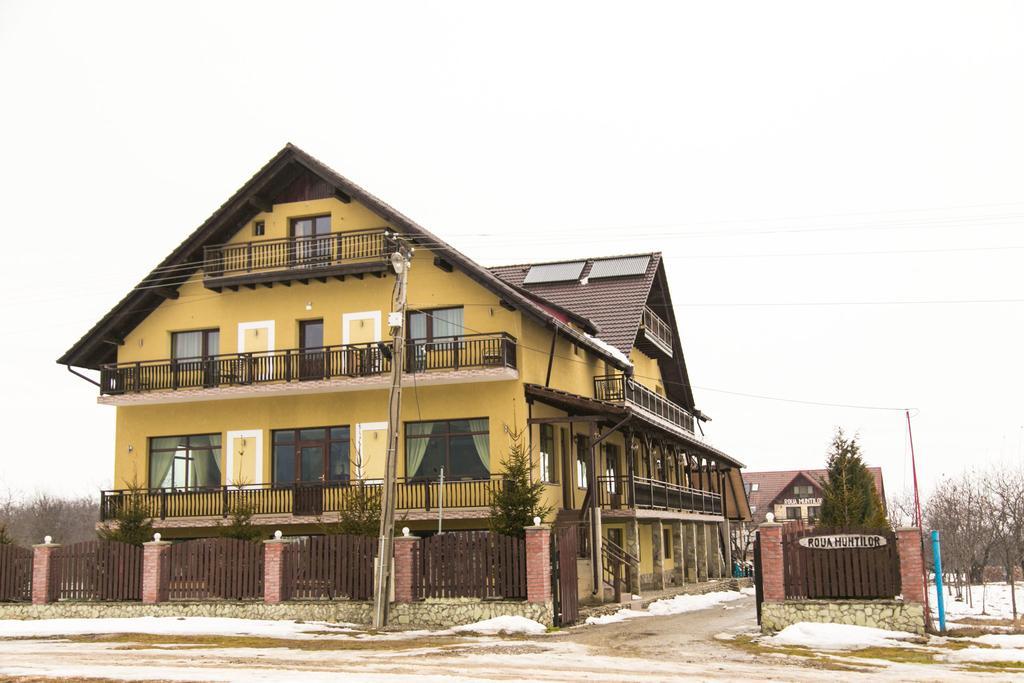 Pensiunea Roua Muntilor Sîmbăta de Sus 외부 사진